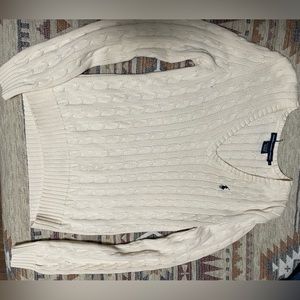 Large Ralph Lauren v neck sweater